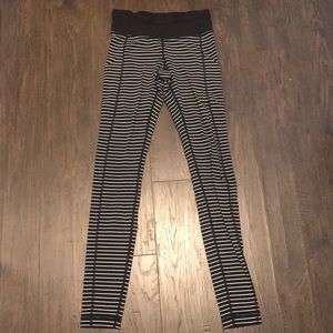 Lululemon Black & White Stripped Leggings